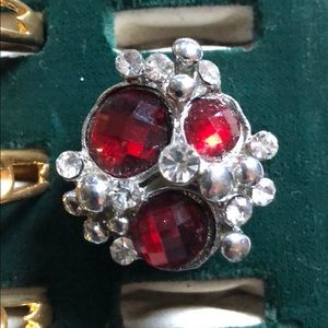 Costume jewelry ring